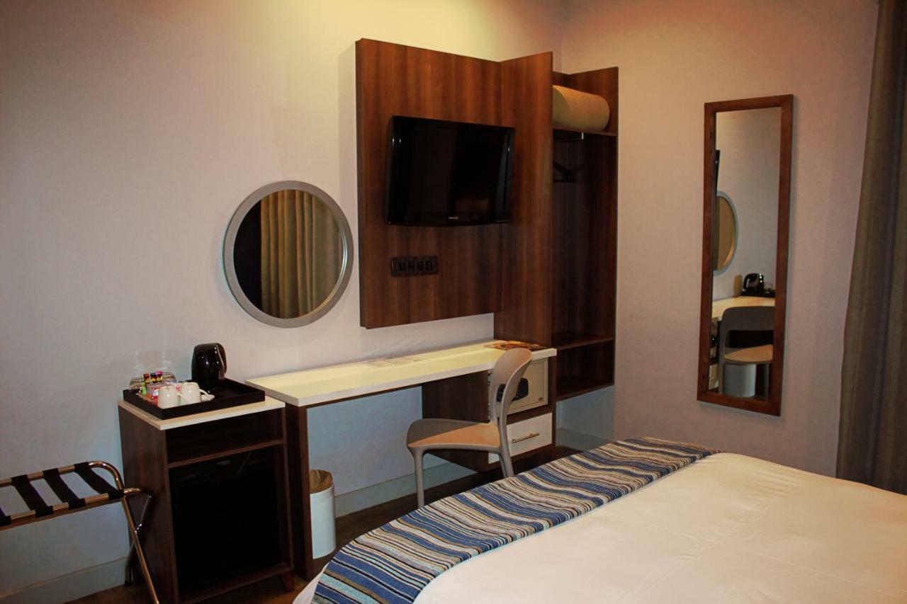 Aha Kathu Hotel Esterno foto
